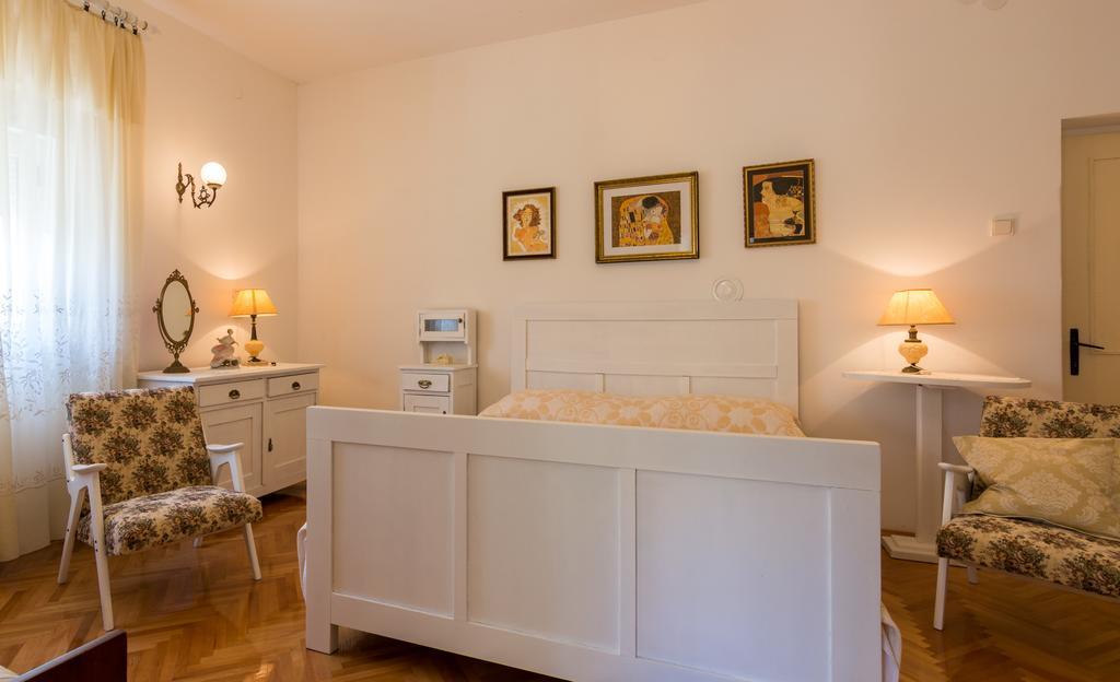 Apartments Coce Trogir Exterior foto