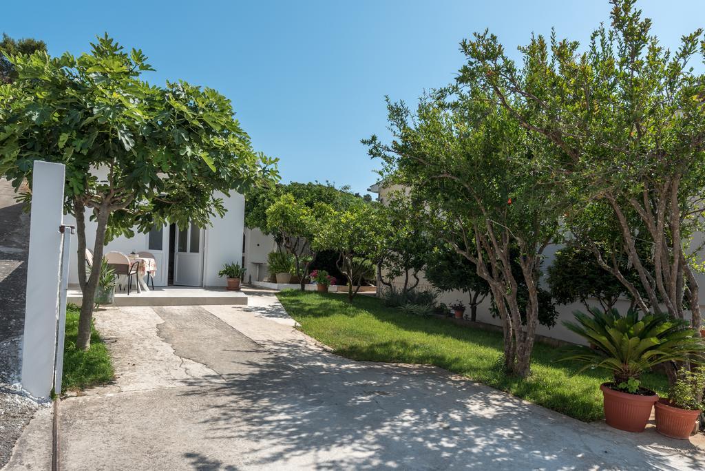 Apartments Coce Trogir Exterior foto